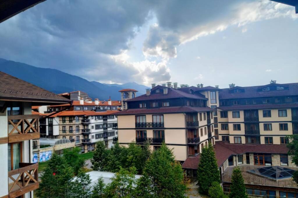 Large Gondola Apartment - Center, Neon Банско Экстерьер фото