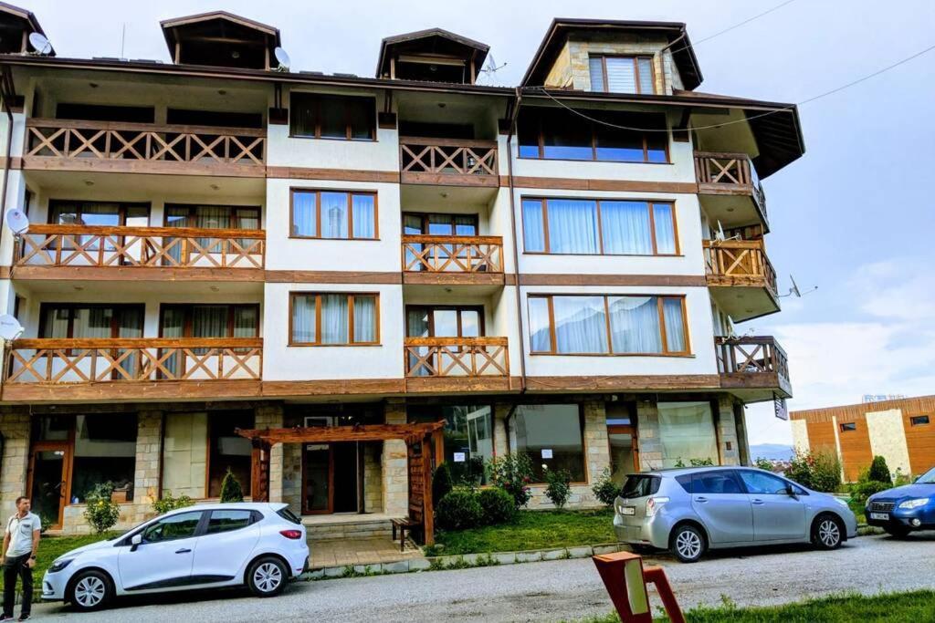 Large Gondola Apartment - Center, Neon Банско Экстерьер фото